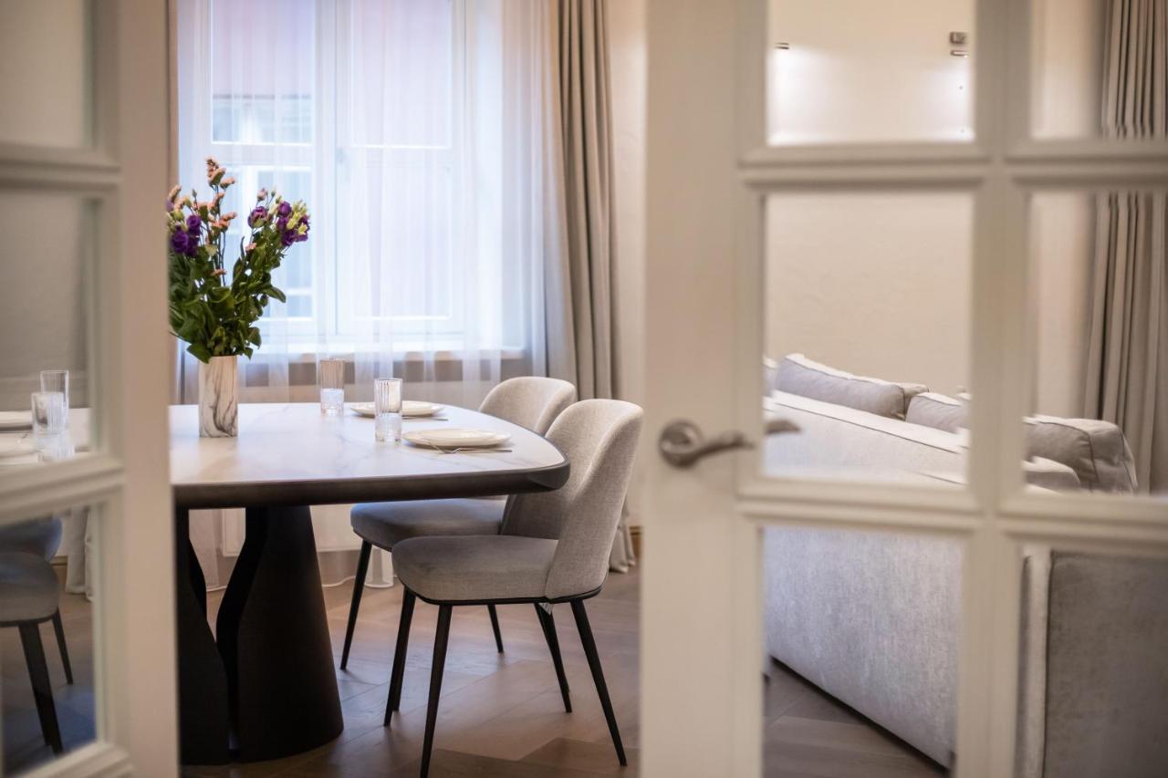 Luxury 2Bdr Heart Of Old Town Apartment Vilnius Exterior photo